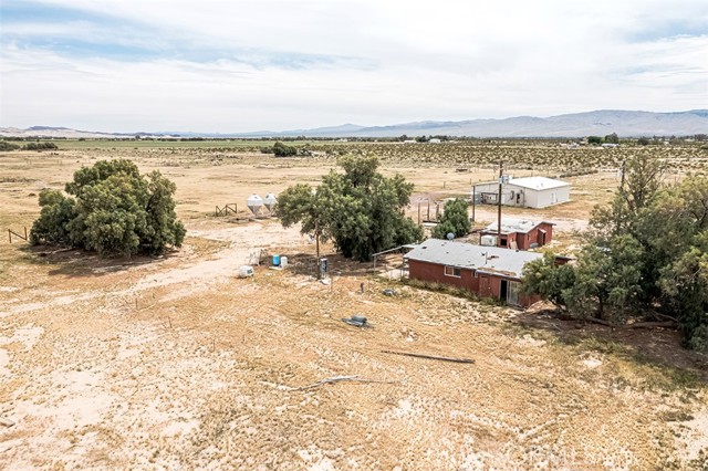 Detail Gallery Image 6 of 22 For 34191 Harvard Rd, Newberry Springs,  CA 92365 - 2 Beds | 1 Baths