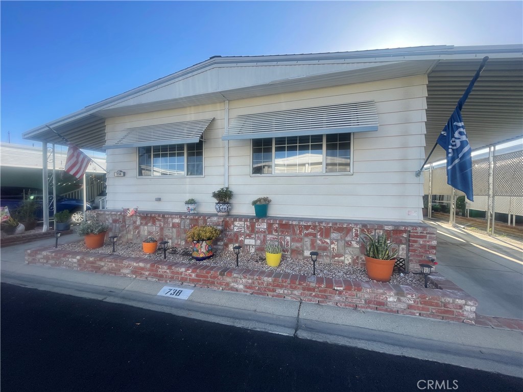 4095 Fruit Street #738