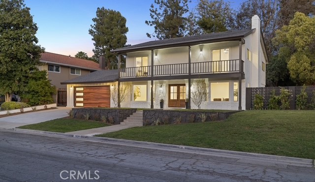 Detail Gallery Image 2 of 71 For 1924 Smokewood Ave, Fullerton,  CA 92831 - 6 Beds | 4 Baths