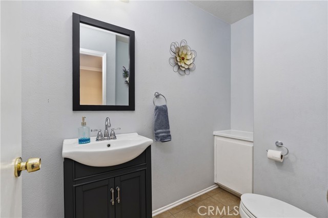 Detail Gallery Image 16 of 31 For 1573 Macintosh Dr, Riverside,  CA 92507 - 3 Beds | 2/1 Baths