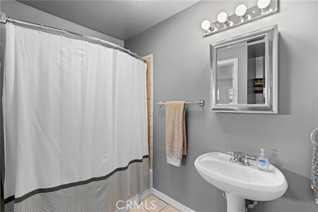 Detail Gallery Image 20 of 40 For 593 Majestic Dr, Santa Maria,  CA 93455 - 3 Beds | 2 Baths