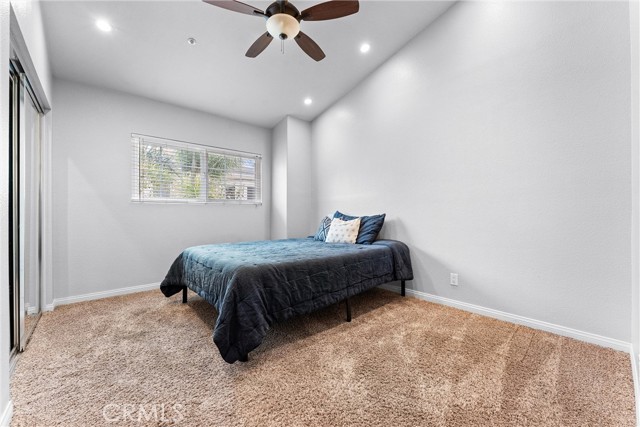 Detail Gallery Image 31 of 38 For 4700 Warner Avenue #112,  Huntington Beach,  CA 92649 - 3 Beds | 2/1 Baths