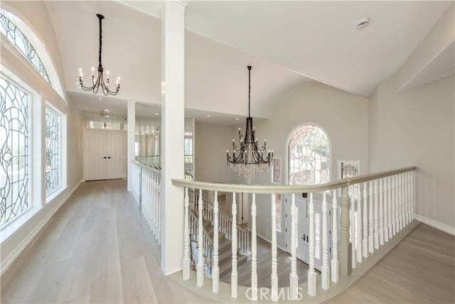 2836 N Kingsgate Drive, Orange CA: https://media.crmls.org/medias/ec7ad82f-75b0-4c7a-b936-0cf2700896bf.jpg