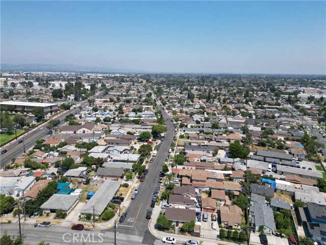 Detail Gallery Image 17 of 17 For 6461 Foster Bridge Bld, Bell Gardens,  CA 90201 - 4 Beds | 2 Baths