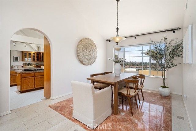 Detail Gallery Image 13 of 73 For 57 La Garza, Pismo Beach,  CA 93449 - 4 Beds | 3/2 Baths