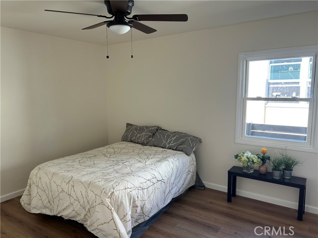 Detail Gallery Image 18 of 32 For 2701 Gale Ave, Long Beach,  CA 90810 - – Beds | – Baths