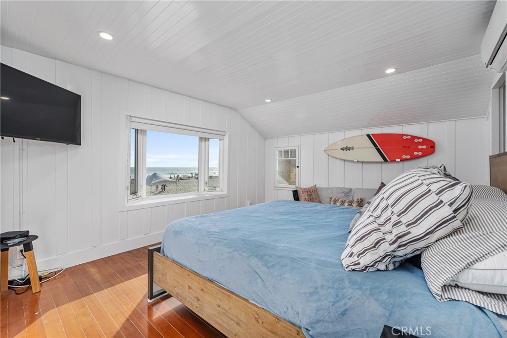 MLS #OC25141855 img 16