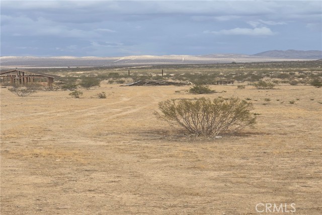 Detail Gallery Image 10 of 12 For 45750 250, Lake Los Angeles,  CA 93535 - – Beds | – Baths