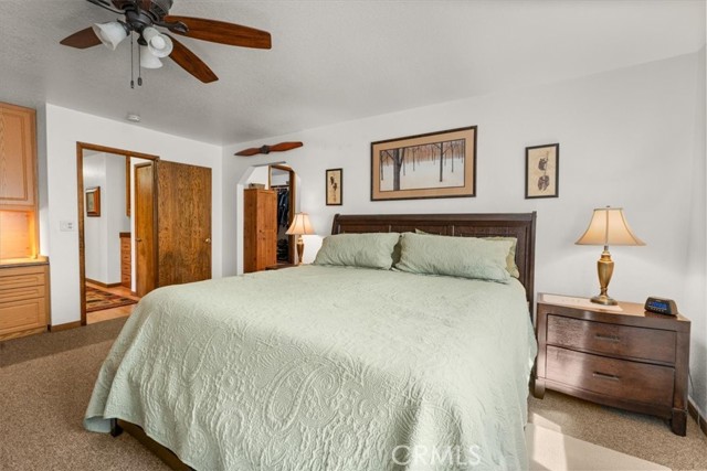 Detail Gallery Image 22 of 46 For 1042 Pine Mountain Dr, Big Bear City,  CA 92314 - 4 Beds | 3 Baths
