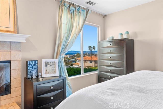 618 ruby, Redondo Beach, California 90277, 4 Bedrooms Bedrooms, ,3 BathroomsBathrooms,Residential,Sold,ruby,SB22013009