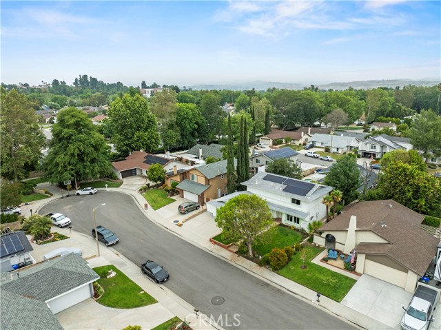 Detail Gallery Image 6 of 55 For 25582 Old Course Way, Valencia,  CA 91355 - 4 Beds | 3 Baths