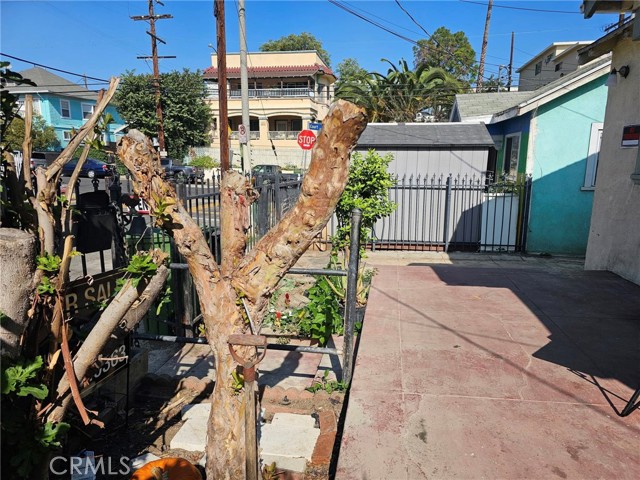 Detail Gallery Image 6 of 23 For 224 N Bixel, Los Angeles,  CA 90026 - 2 Beds | 1 Baths