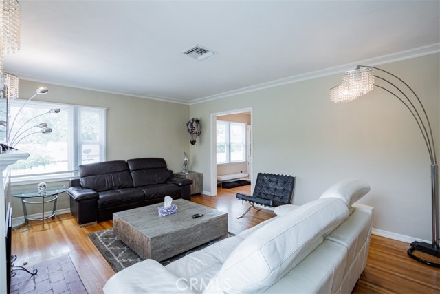 647 South Sparks Street photo 7