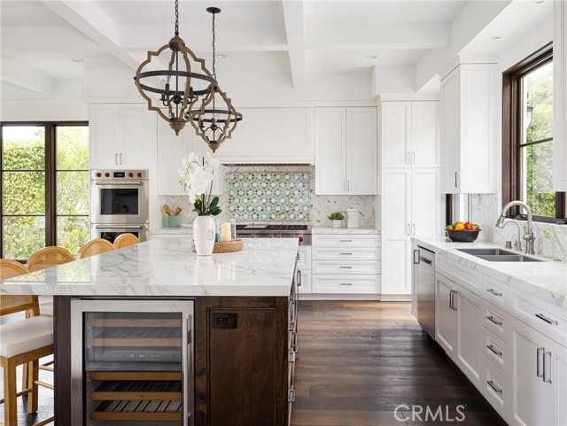 Detail Gallery Image 8 of 28 For 1336 Palos Verdes Dr, Palos Verdes Estates,  CA 90274 - 5 Beds | 4 Baths
