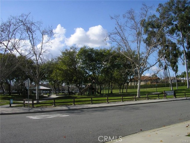 Detail Gallery Image 14 of 14 For 24891 Costeau St, Laguna Hills,  CA 92653 - 4 Beds | 2/1 Baths