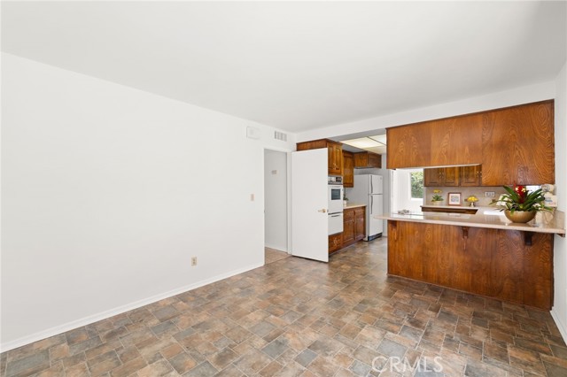 Image 15 of 52 For 7970 Ring Street