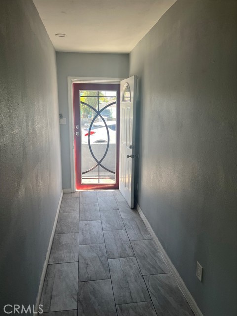 731 99th Street, Los Angeles, California 90044, 3 Bedrooms Bedrooms, ,2 BathroomsBathrooms,Single Family Residence,For Sale,99th,MB24156227