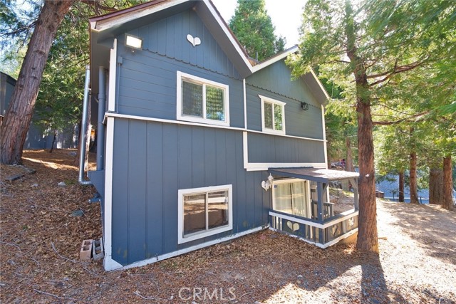 Detail Gallery Image 2 of 50 For 29083 Hook Creek, Cedar Glen,  CA 92321 - 1 Beds | 1 Baths