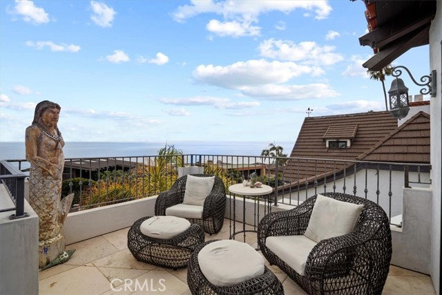 Detail Gallery Image 20 of 42 For 1920 Ocean Way, Laguna Beach,  CA 92651 - 4 Beds | 4 Baths