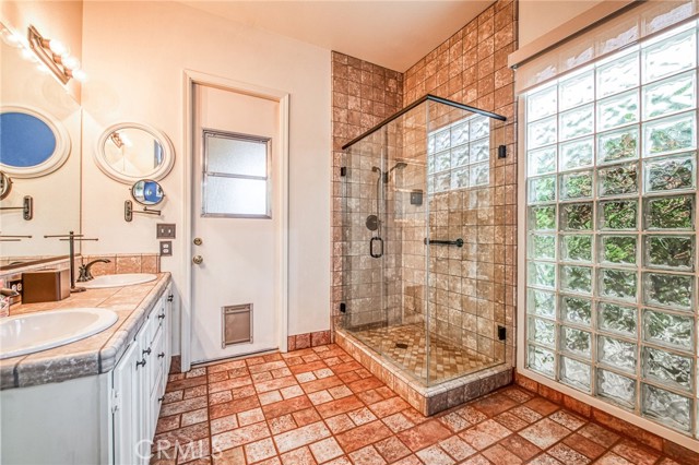 Detail Gallery Image 32 of 50 For 7618 N Ellendale Ave, Fresno,  CA 93722 - 3 Beds | 2/1 Baths