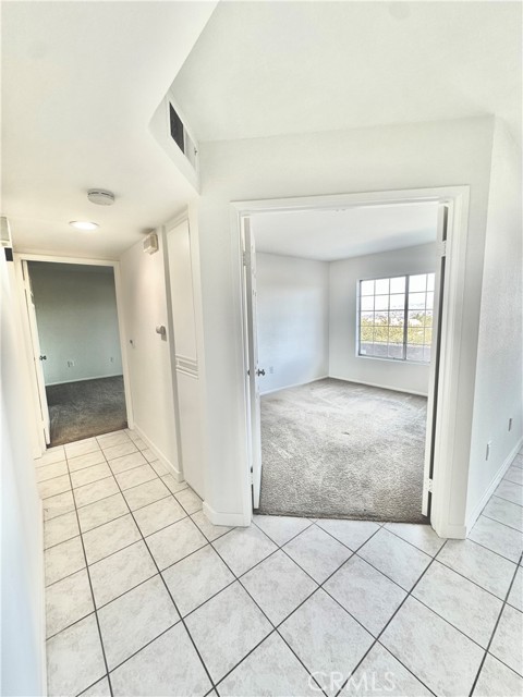 8065 E Sandstone Drive, Anaheim Hills CA: https://media.crmls.org/medias/ec82e93d-d05c-4f14-9354-facb331a9e04.jpg