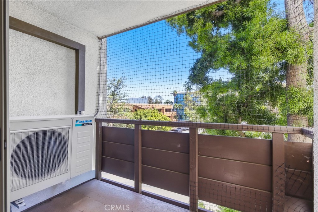 1605 Hotel - photo 14