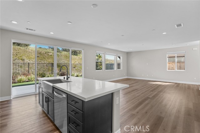 Detail Gallery Image 7 of 51 For 1147 Ginger Pl, Santa Maria,  CA 93455 - 4 Beds | 3/1 Baths