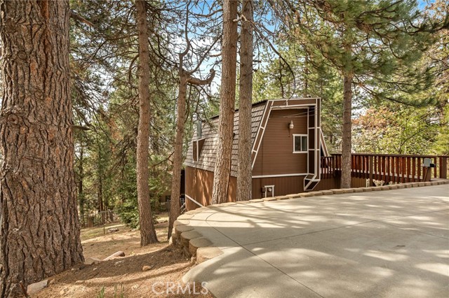 Detail Gallery Image 33 of 39 For 30941 Glen Oak, Running Springs,  CA 92382 - 3 Beds | 2 Baths