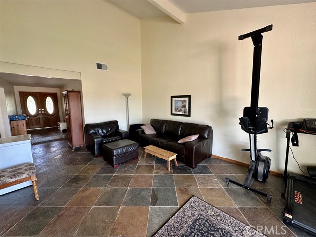 22662 Reinosa, Mission Viejo CA: https://media.crmls.org/medias/ec8520d8-d6bf-4f29-9a8b-e1f0c2d918d1.jpg