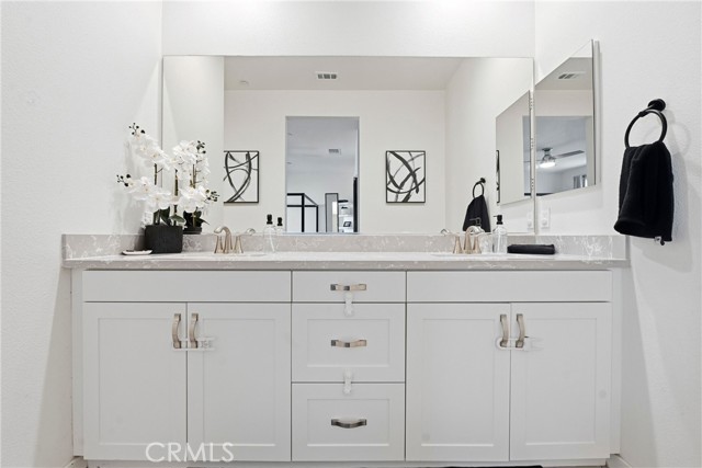 Detail Gallery Image 23 of 39 For 4156 Sitio Cielo, Oceanside,  CA 92057 - 3 Beds | 2/1 Baths