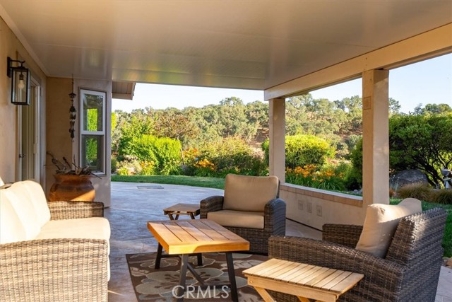2035 Calle Pattito, Templeton CA: https://media.crmls.org/medias/ec870444-4fe0-4791-914e-2bc97b7511e2.jpg