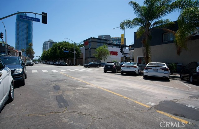 Detail Gallery Image 2 of 12 For 207 Lime St, Long Beach,  CA 90802 - 0 Beds | 2 Baths