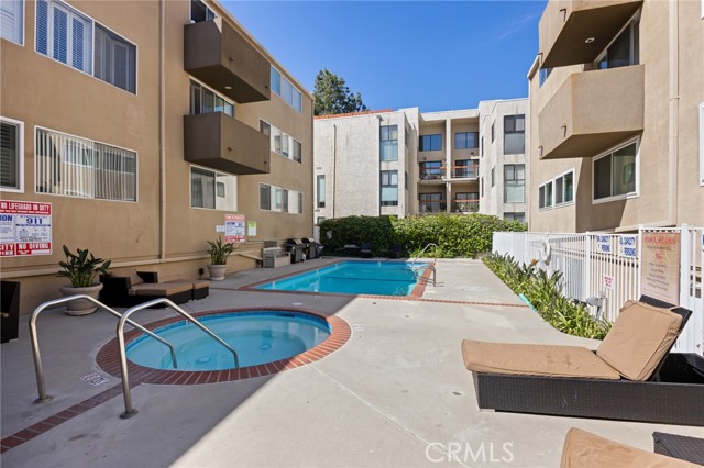 2 Bed Home for Sale in Sherman Oaks, California