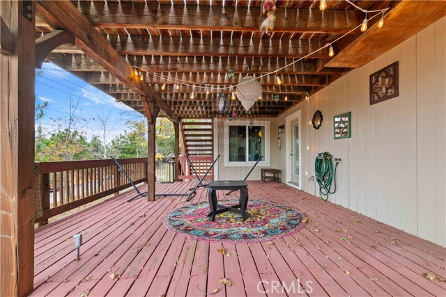 1253 Golden Rule, Lake Arrowhead CA: https://media.crmls.org/medias/ec8803b0-dd29-462a-a2f9-5815da79ccd7.jpg