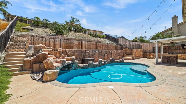 Detail Gallery Image 2 of 46 For 27716 High Gate Ct, Menifee,  CA 92584 - 4 Beds | 3 Baths