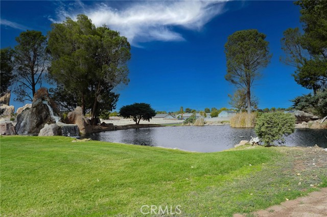 Detail Gallery Image 2 of 23 For 27160 Vista #43,  Helendale,  CA 92342 - 2 Beds | 2 Baths