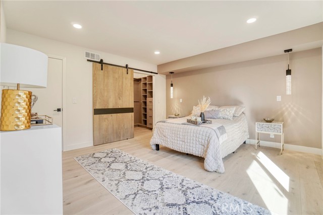 12938 Valleyheart Drive, Studio City CA: https://media.crmls.org/medias/ec89fea4-d7ea-4c48-8ee7-6303e6eb676a.jpg