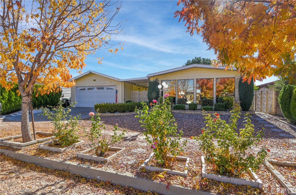 2873 Silver Oak Way