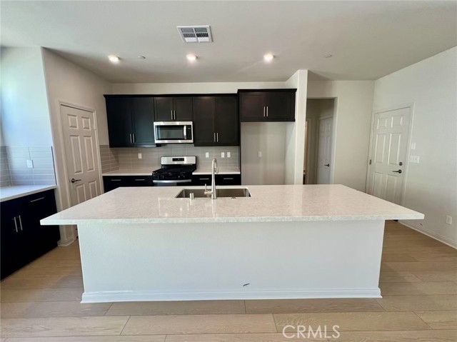 26592 Ashley Road, Menifee CA: https://media.crmls.org/medias/ec8a58b7-9dcb-413b-b7b1-12e33a7743c8.jpg