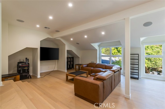 6512 Firmament photo 39