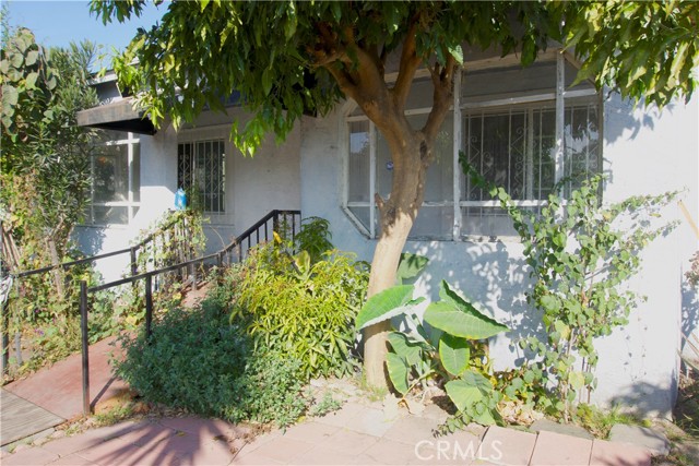 Detail Gallery Image 8 of 8 For 657 E 92nd St, Los Angeles,  CA 90002 - 2 Beds | 1 Baths