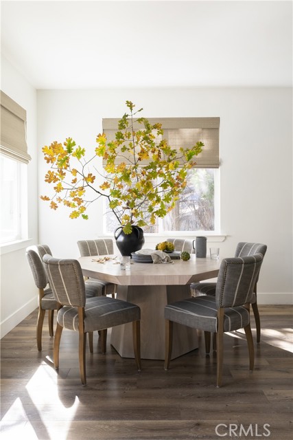 Detail Gallery Image 8 of 31 For 388 Primrose Cir, Lake Arrowhead,  CA 92352 - 6 Beds | 5 Baths