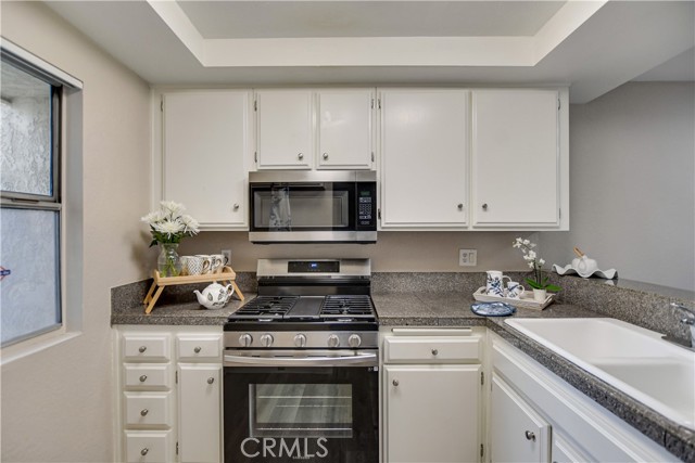 Detail Gallery Image 13 of 36 For 1031 S Palmetto Ave #A2,  Ontario,  CA 91762 - 2 Beds | 2 Baths