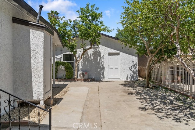 Detail Gallery Image 20 of 34 For 1123 Coronel St, San Fernando,  CA 91340 - 4 Beds | 3 Baths