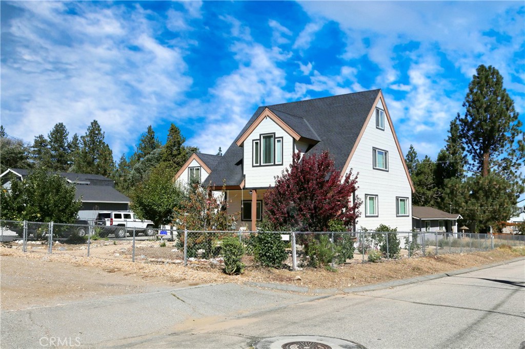 2097 Fox Lane