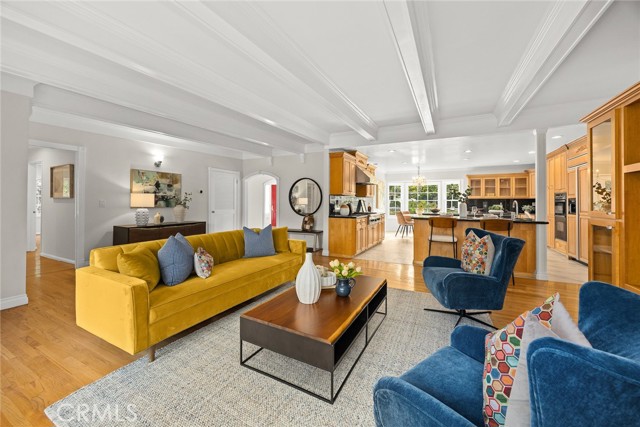1130 Palomar Road, San Marino CA: https://media.crmls.org/medias/ec8b5fdc-a113-4774-8615-ec1675434e61.jpg