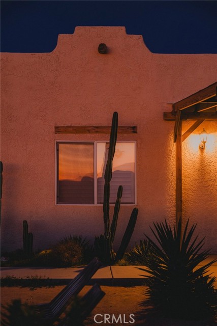 1388 Fortuna Avenue, Landers CA: https://media.crmls.org/medias/ec8bd056-522e-485d-ac5a-df66f09c86f4.jpg