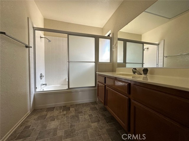 Detail Gallery Image 8 of 14 For 10581 Sunburst Dr, Rancho Cucamonga,  CA 91730 - 3 Beds | 2 Baths
