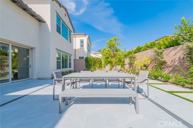 Detail Gallery Image 47 of 56 For 58 Longchamp, Irvine,  CA 92602 - 4 Beds | 4/1 Baths