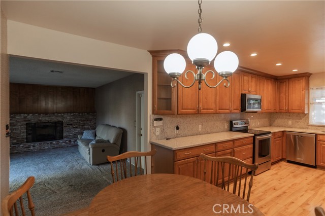 Detail Gallery Image 5 of 45 For 315 Diane Ct, Merced,  CA 95348 - 3 Beds | 2 Baths